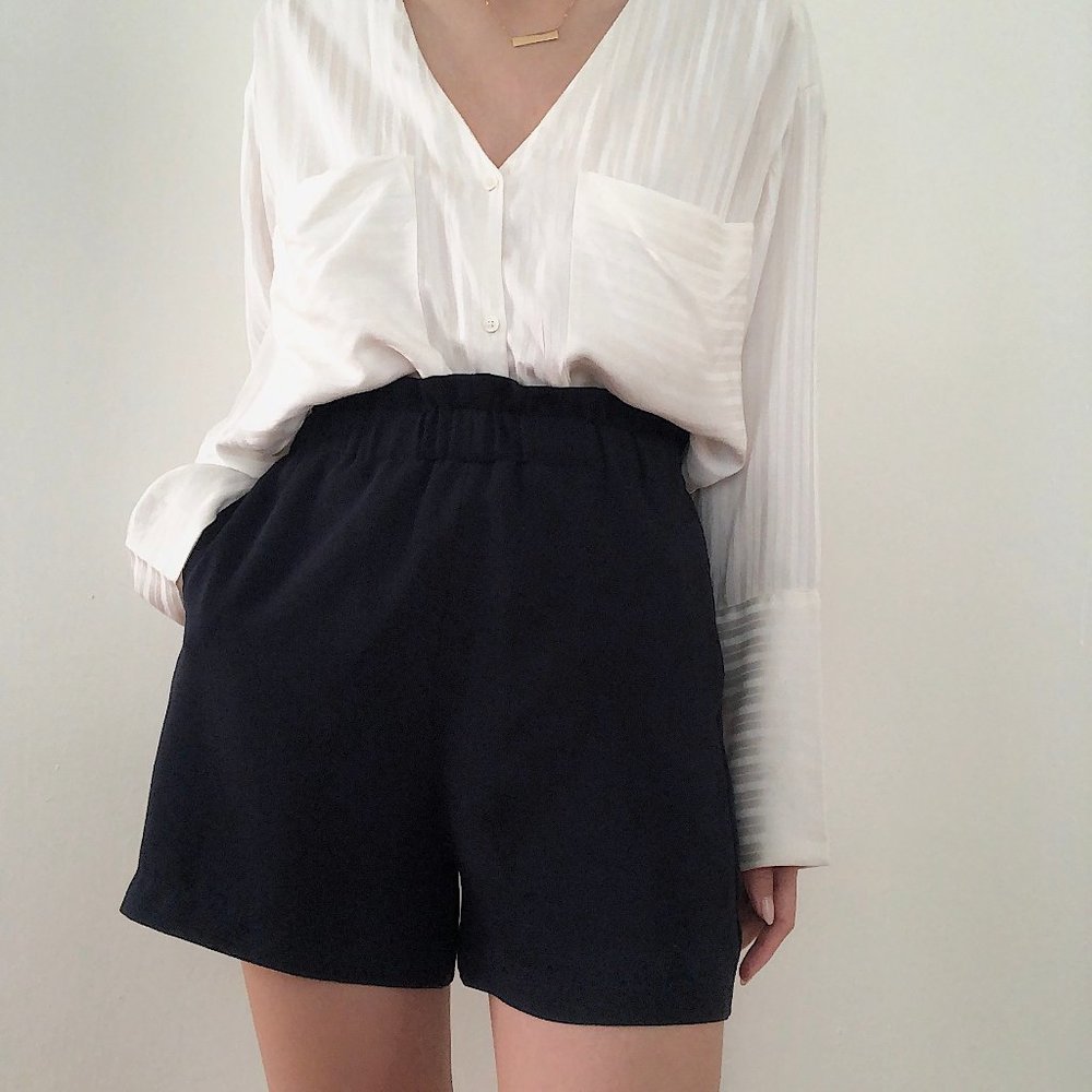Zara Flowy High-waisted Short